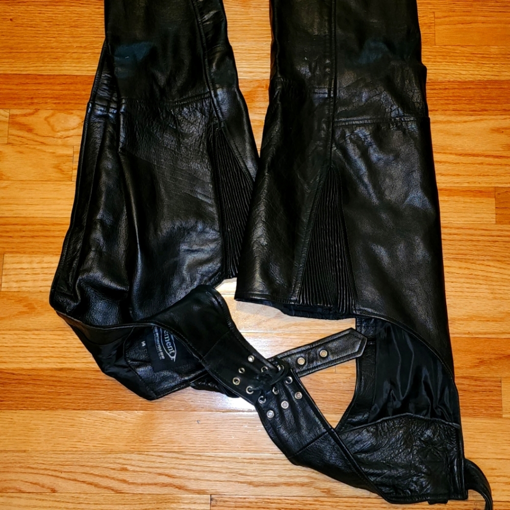Xelement Black 'Advanced Dual Comfort' Leather Chaps